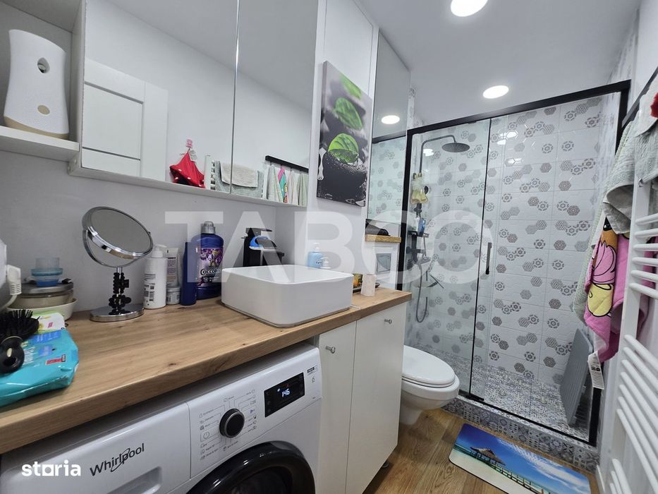 Apartament 2 camere de vanzare 51mpu decomandat Vasile Aaron Sibiu