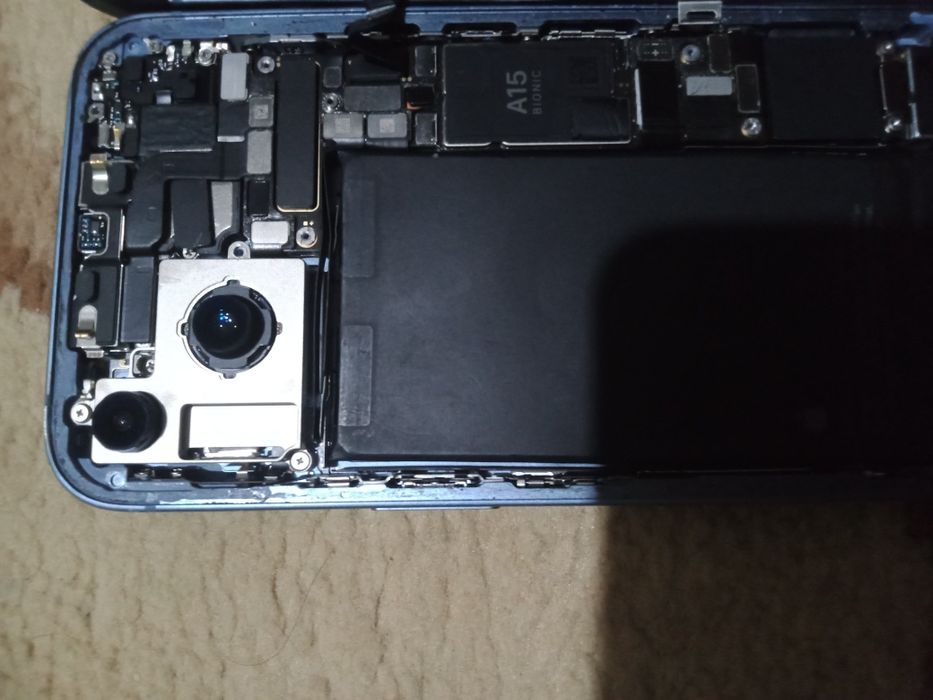 Задний корпус с шлейфами