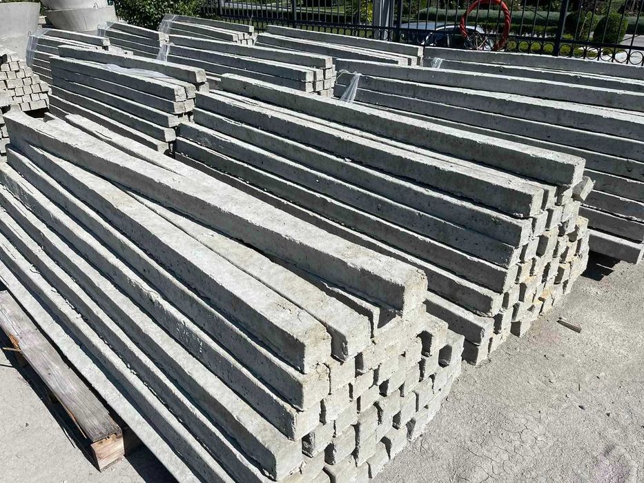 Бетонни колчета 8/8/2.30м