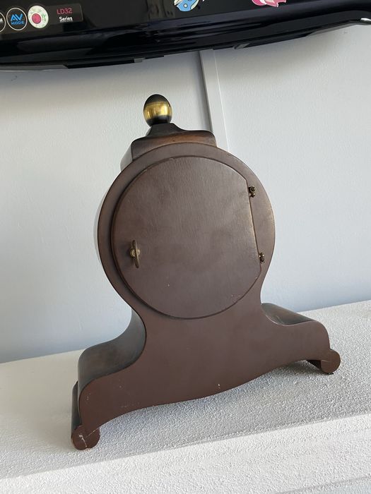 Ceas semineu, model deosebit