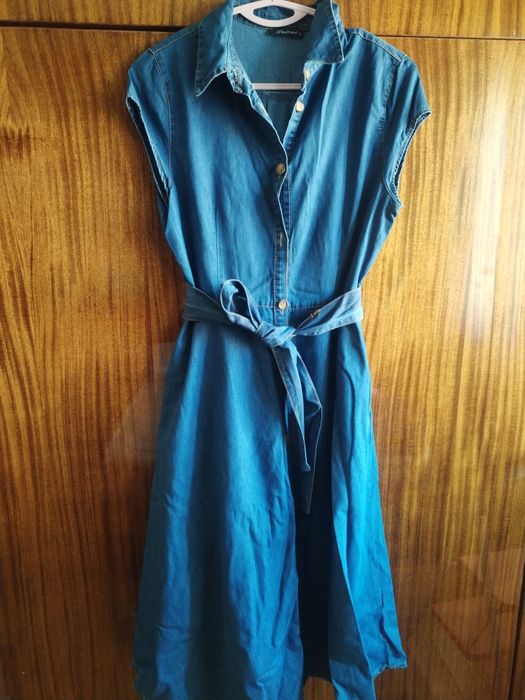 Дамски ежедневни рокли