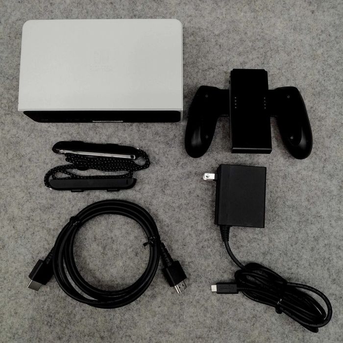 Продам Nintendo switch oled