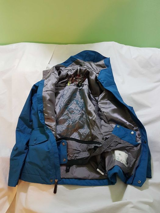 echipament schi dama geaca snowboard  atomic salomon head scott burton