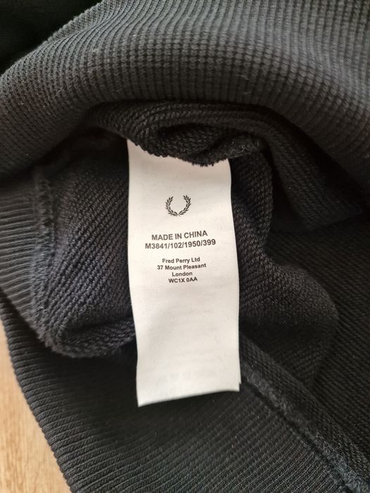 Страхотен мъжки суитчър FRED PERRY, размер M