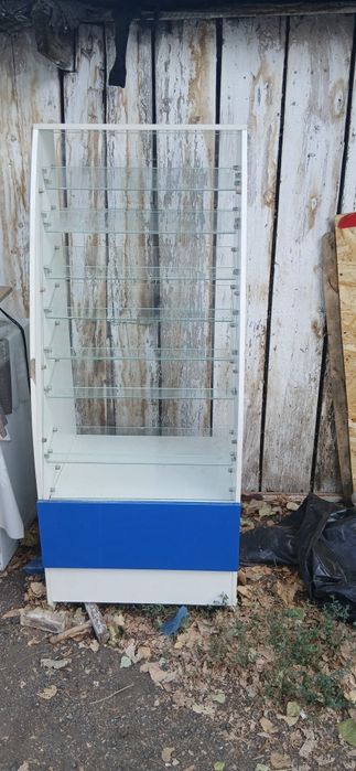 Продаю тумба для магазинов