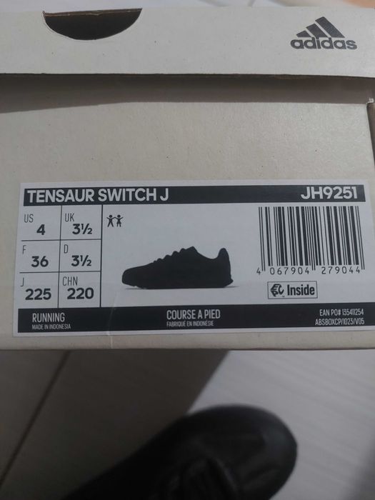 Нови маратонки adidas tensaur 36