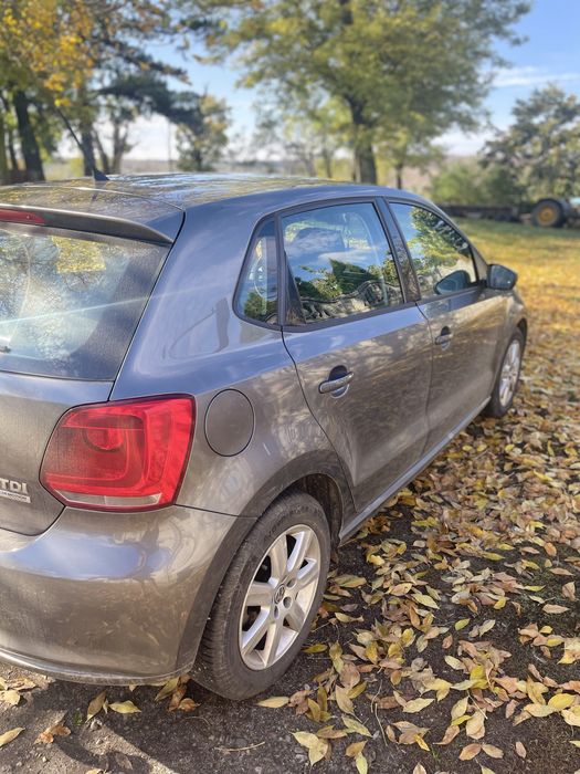 VOLKSWAGEN Polo 2011 — imagine 4