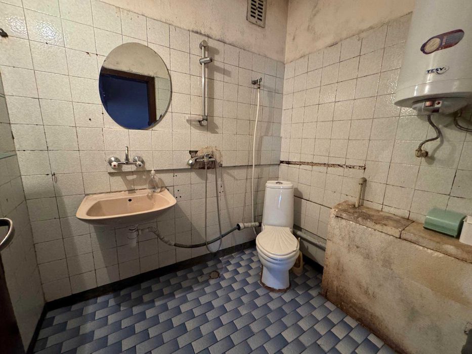 Продава се Двустаен апартамент в Велико Търново, Център - 50 кв.м за 998 €/кв.м - Снимка #6