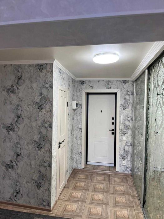 Продажа 2-комнатной квартиры, Тобыл, 3