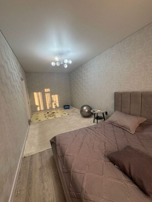 Продам 2 комнатную квартиру