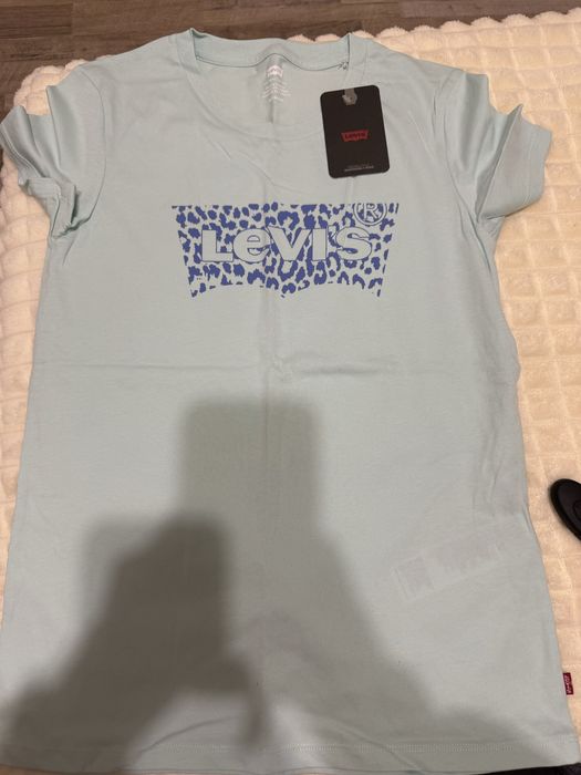 Тениска Levis.