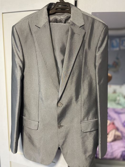 Мъжки костюм