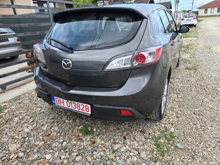 Mazda 3 benzina 1.6 climatronic