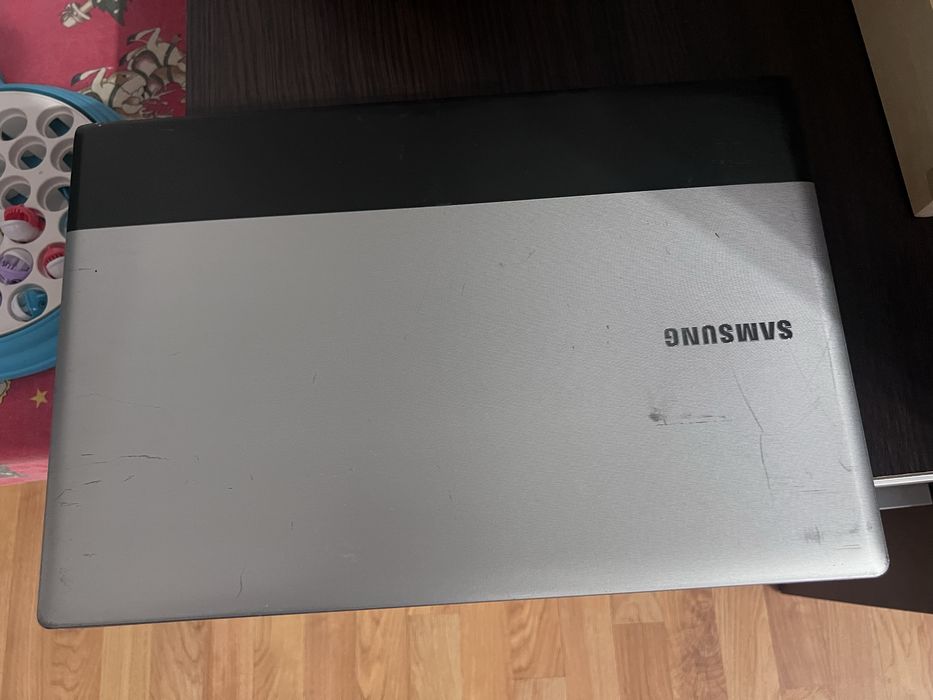 Laptop Samsung RV509