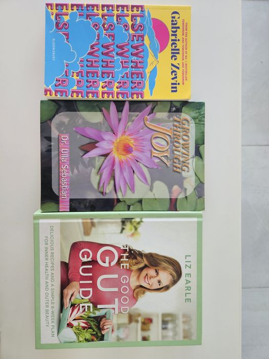 Книги на английски език English Books