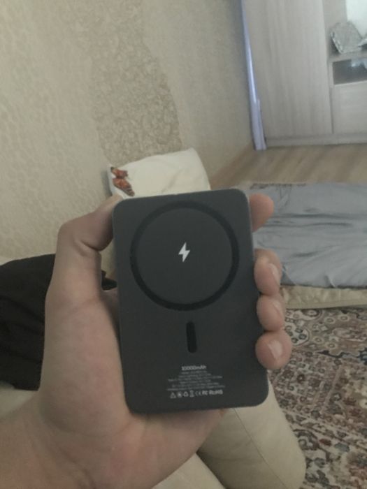 Безпроводной Powerbank «moXon» срочно