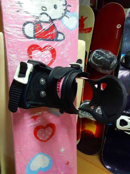 Placa snowboard copii noua Hello Kitty 128 cm cu legaturi snowboard boots