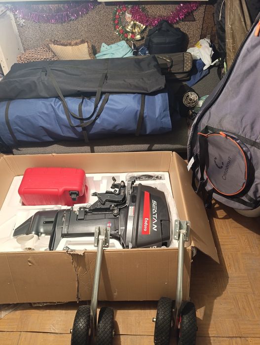 Продам лодку и мотор комплект