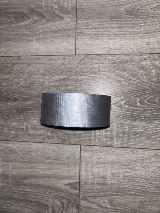 Banda adeziva gri cu fibre și cauciuc sintetic pentru etanșare