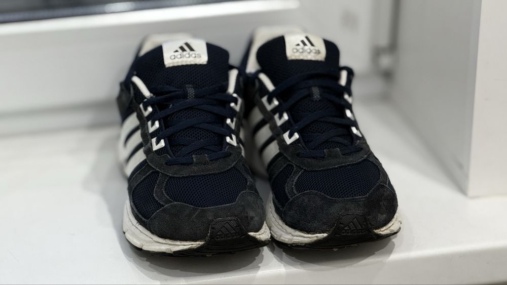 Adidas красовка