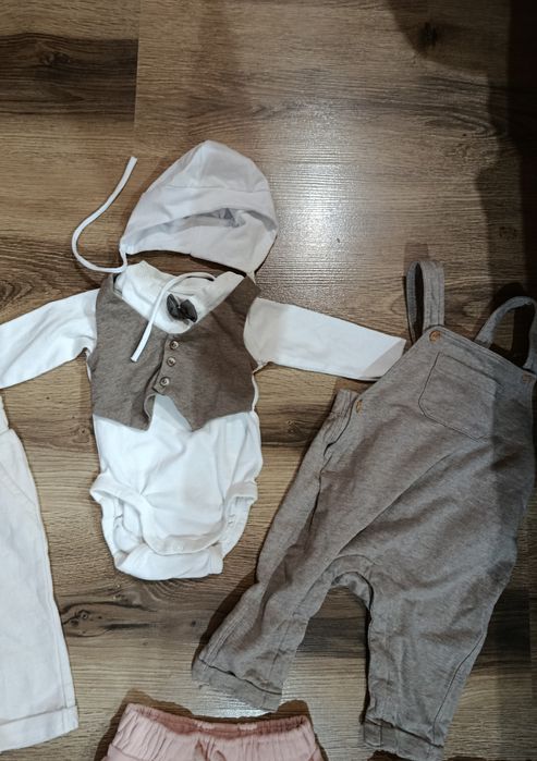 Lot de hăinuțe pentru bebeluș pentru 0-4 luni!!