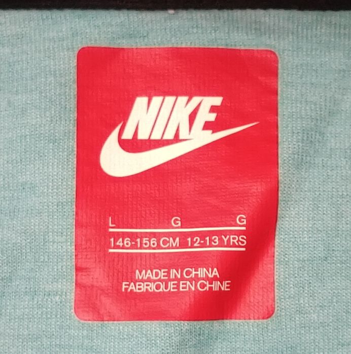Nike Tech Fleece Sweatshirt оригинално горнище ръст 146-156см Найк