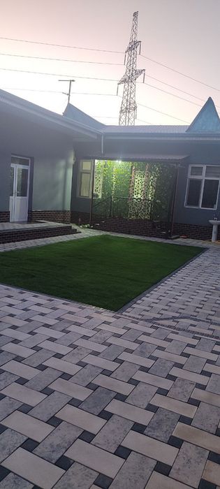 Uy sotiladi 4 hona+1 ta oshxona