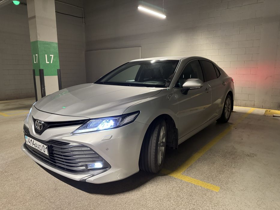 Toyota Camry Prestige 2021