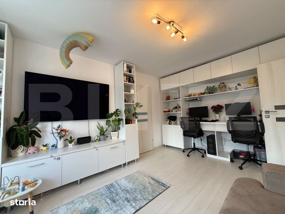 Apartament modern cu 2 camere, renovat complet, loc de parcare, zona e — fotografia 1