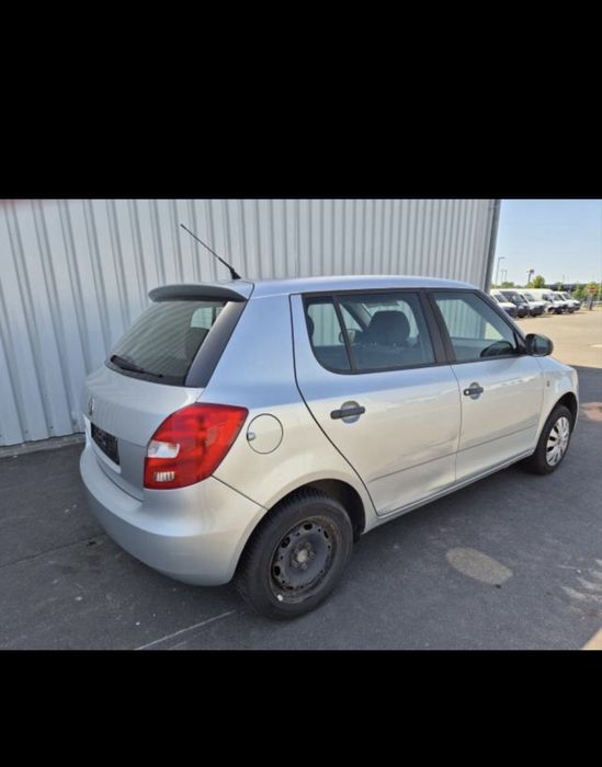 SKODA Fabia 2008 — imagine 4