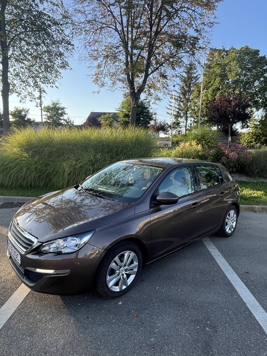 Vând Peugeot 308, 1.2 benzină