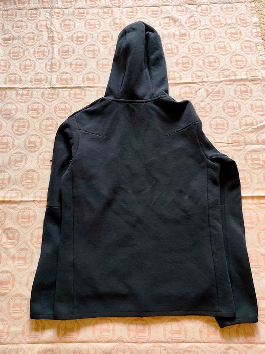 Мъжко горнище Nike tech fleece (размер S)