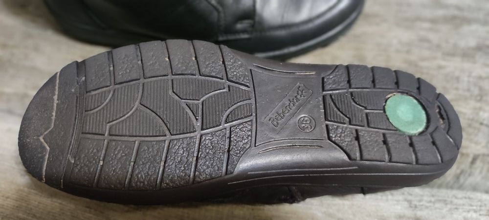 Кожанные 36 размер