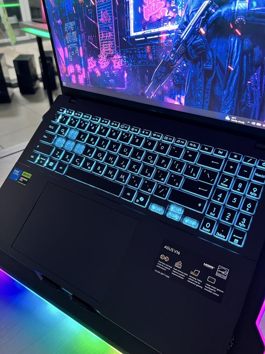 ASUS V16 | RTX 5060