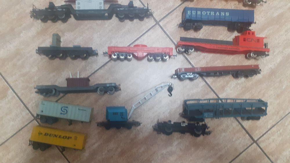 Macarale&vagoane trenulet electric HO