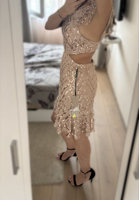 Allure рокля с пайети в цвят Nude S размер