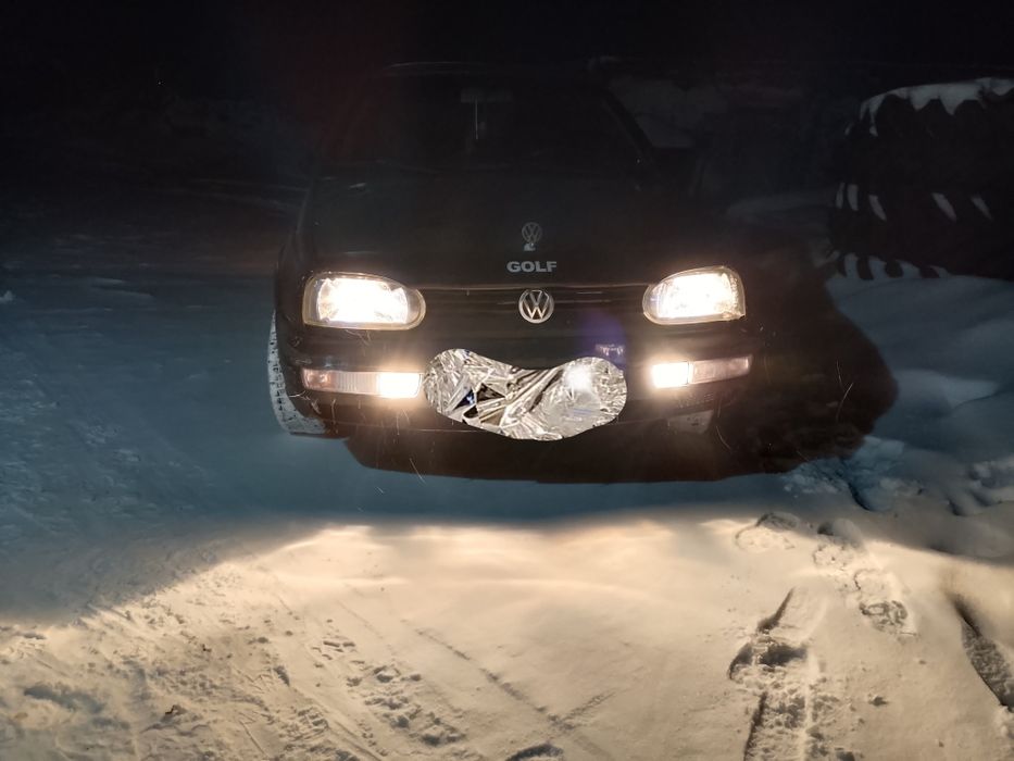 Продам гольф3 1.6 обьём