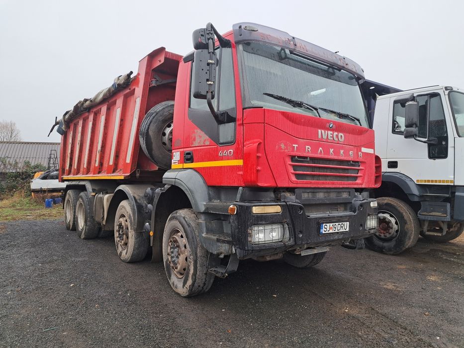Iveco trakker 8x4