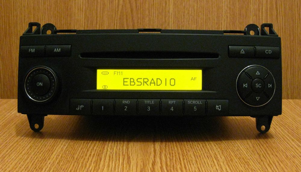 Radio CD MP3 player Dacia Ford Mercedes Daihatsu Smart casetofon
