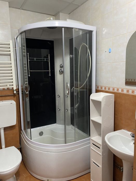 Apartanent de inchiriat