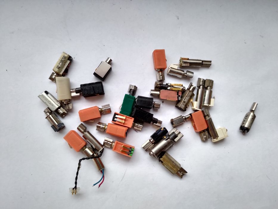 Motorase de vibratii