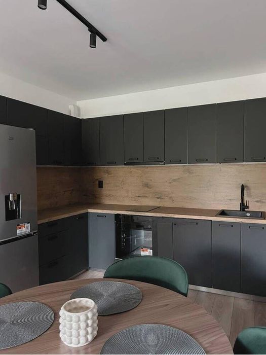 Дава се под наем Двустаен апартамент в Бургас, Сарафово - 65 кв.м за 548.25 € - Снимка #3