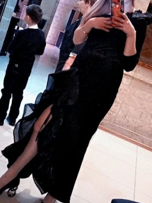 Шикарное вечернее платье шито на заказ турецкое