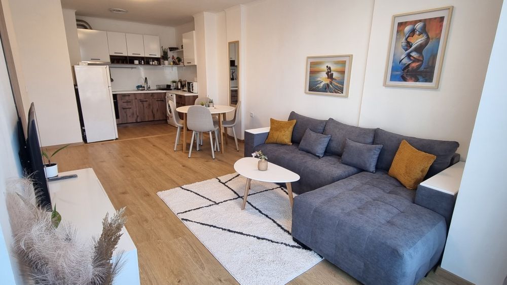 Апартамен Азурия