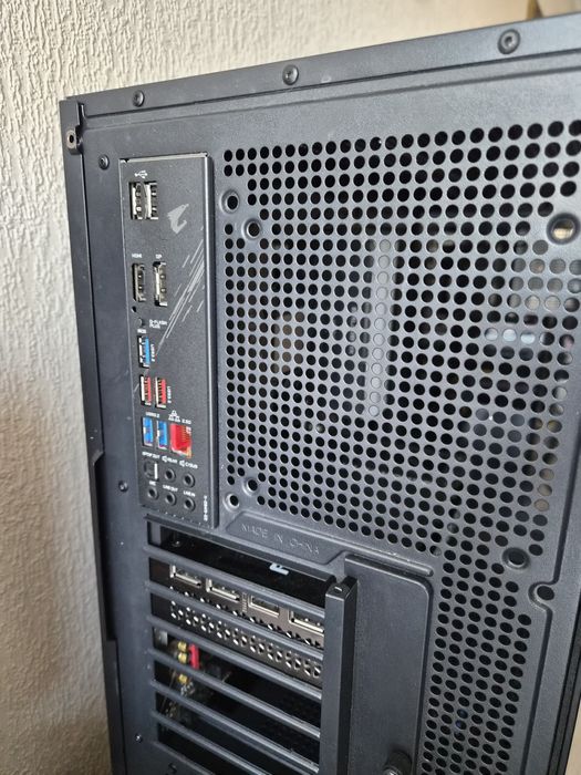 RTX 4070 / 16GB / 3300X / B550