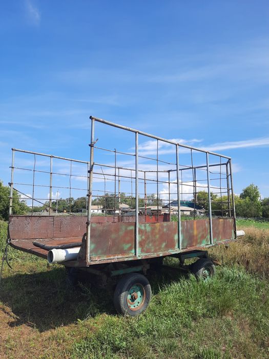 Телега сеновозка