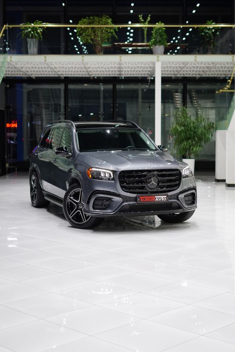 Mercedes Benz GLS450