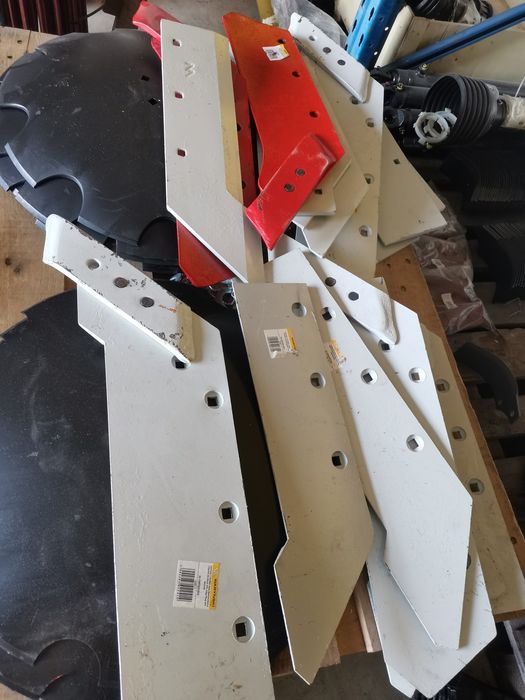 Cutit plug reversibil