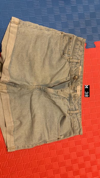 Haine Stradivarius, Bershka și H&M