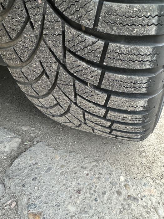 Зимни гуми 205 55 16 Toyo